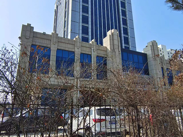 烟台恒丰银行培训中心玻璃、铝板、石材施工 (5).jpg