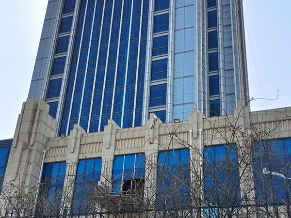 幕墙维修使用什么材料比较好？